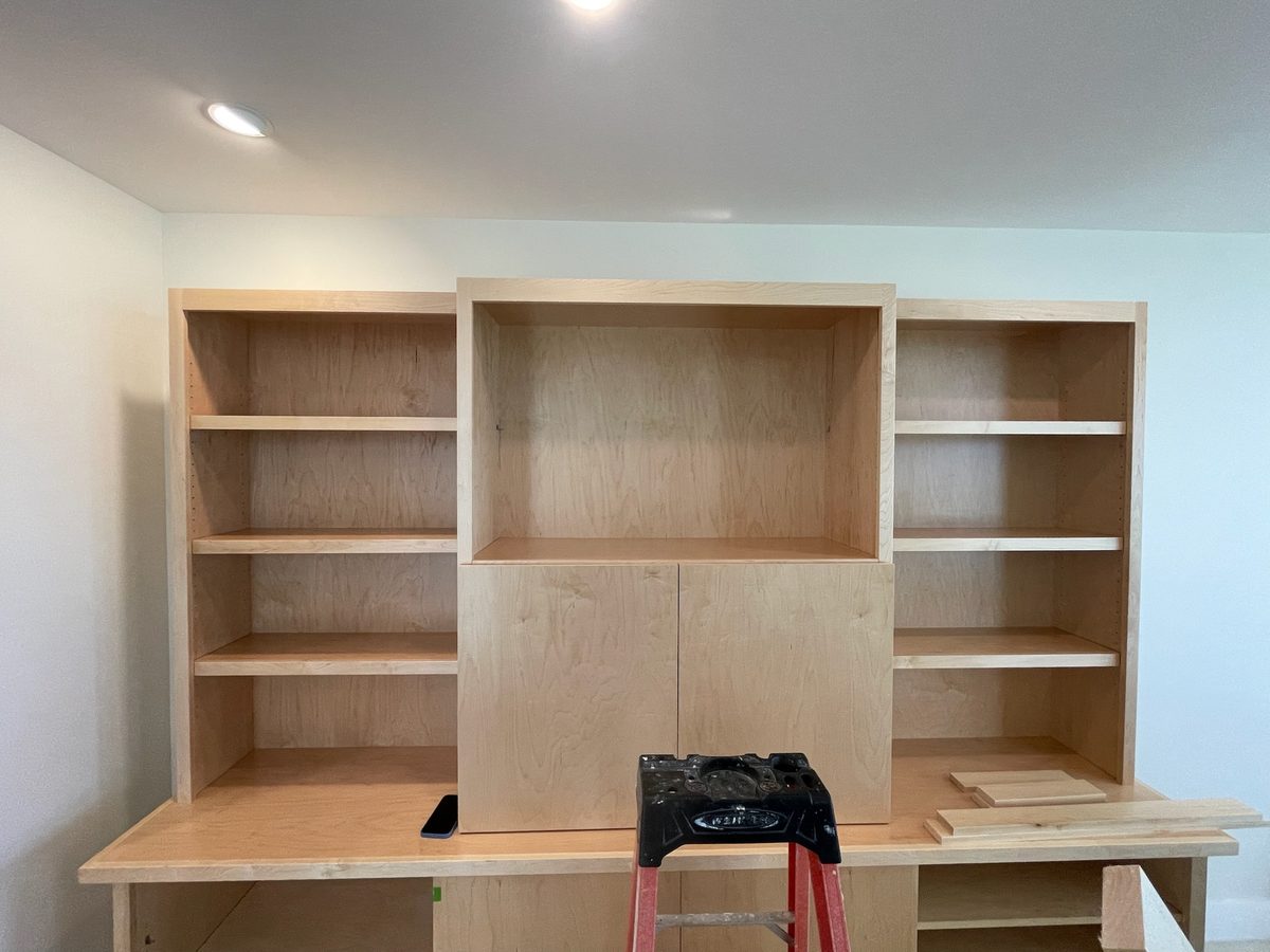 Custom built-in wall unit and shelving